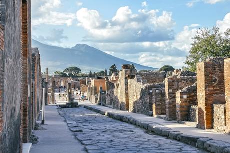 Why are we still so interested in Pompeii? Why are we still so interested in Pompeii?
