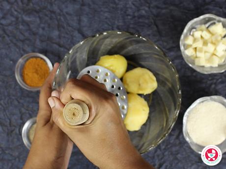 Cheesy Potato Bites