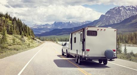 7 Practical Tips on How to Minimize Trailer Sway