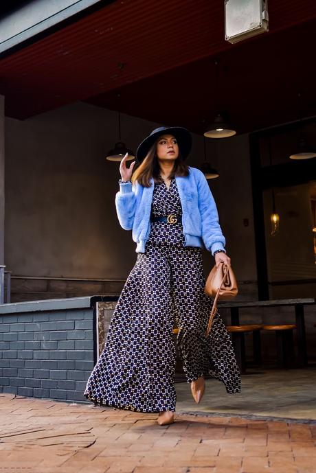 tips on juggling life, mom blogger, lifestyle hacks, everyday palazzo outfit, coordinates, separates, printed winter look, fashion, street style, eva mendes printed pants and top set, blue fur jacket, saumya shiohare, myriad musings