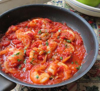 Smoky Tomato & Garlic Prawns