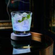 Have a light-themed cocktail at The Ivy in The Park, Canary Wharf