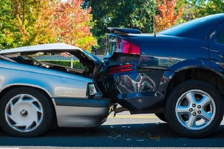 Post Car Accident Checklist – What To Do After an Accident