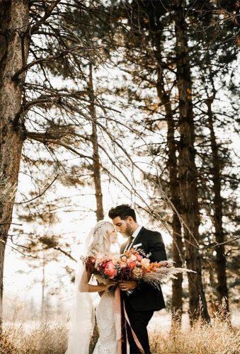 romantic photos wedding day couple in wood blakehogge