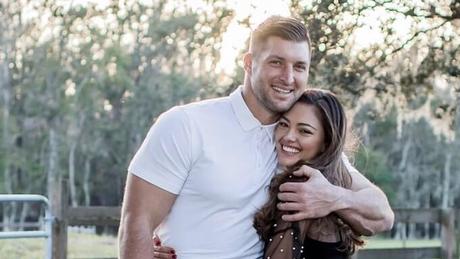 Tim Tebow & Model Demi Leigh Marry In Cape Town South Africa