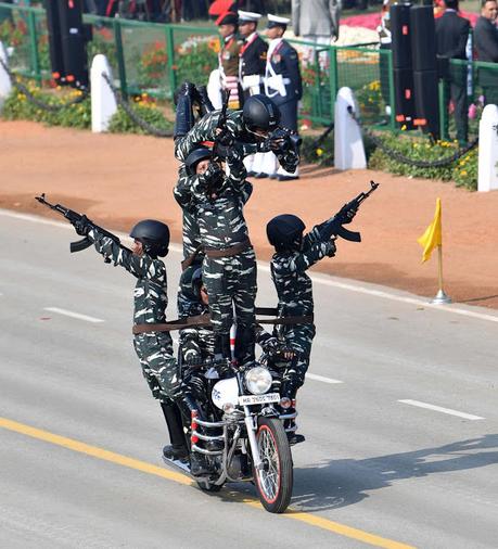 Republic Day Parade 2020 ~ motor cycle daredevilry