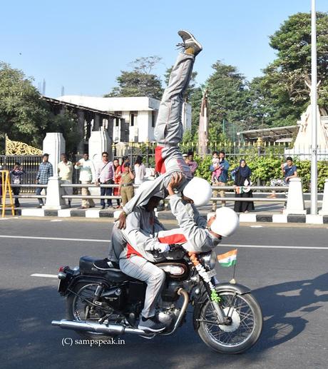 Republic Day Parade 2020 ~ motor cycle daredevilry