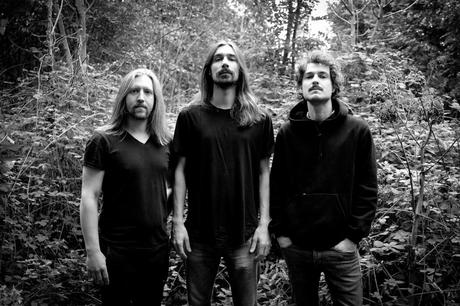 PSYCHONAUT: Belgium-Based Psychedelic Post-Metal Trio To Release Unfold The God Man Debut Via Pelagic Records; New Video Now Playing + Preorders Available