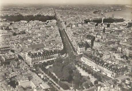 Aerial views of Bordeaux from the 1950s-60s