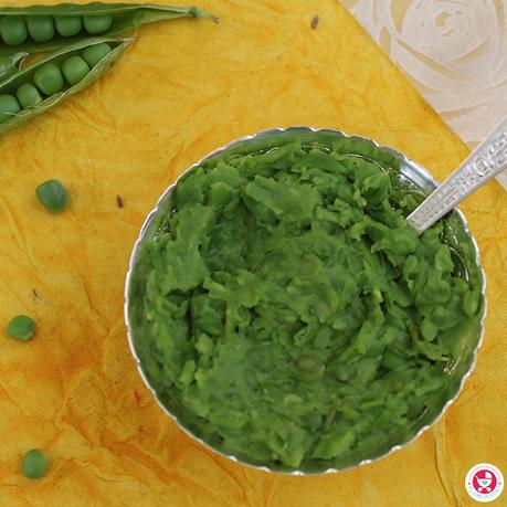 Buttered Green Pea Mash is a protein, vitamin, calcium and fiber rich puree recipe, which is good for the overall growth and development of babies. 