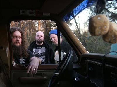 Missouri stoner rockers SPACETRUCKER share hilarious 