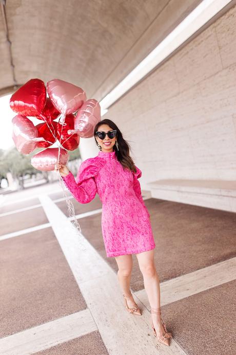 7 Last Minute Valentine’s Day Outfit Ideas with PINK