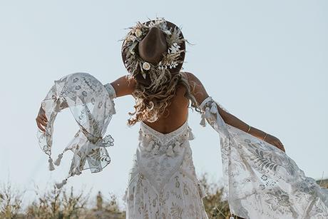 bohemian-style-wedding-lefkada-abundance-earthy-colors-and-textures_38