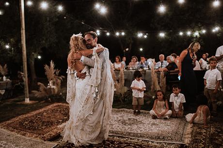 bohemian-style-wedding-lefkada-abundance-earthy-colors-and-textures_37