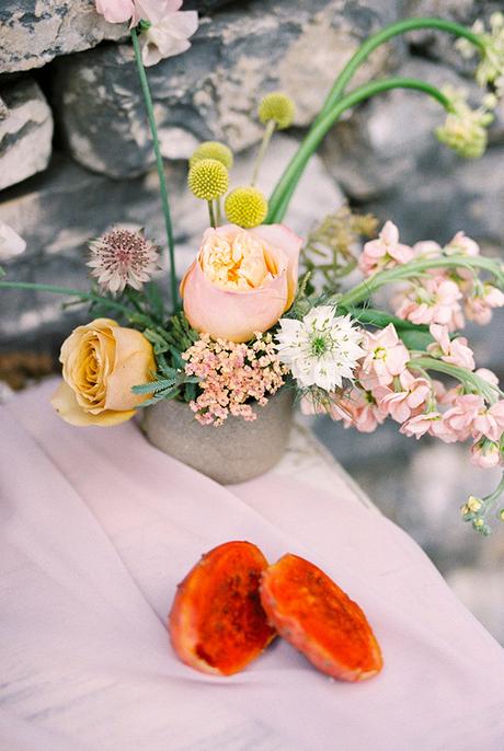 romantic-fall-whimsical-styled-shoot-pure-nature_07x