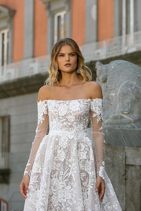 glamorous-wedding-dresses-breathtaking-bridal-look-berta-2020-collection_13