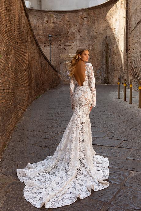 glamorous-wedding-dresses-breathtaking-bridal-look-berta-2020-collection_05