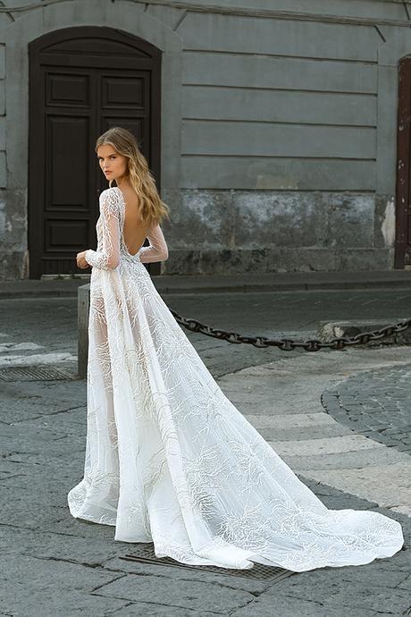 glamorous-wedding-dresses-breathtaking-bridal-look-berta-2020-collection_09