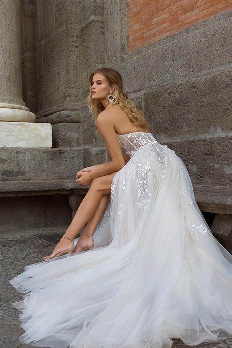 glamorous-wedding-dresses-breathtaking-bridal-look-berta-2020-collection_04