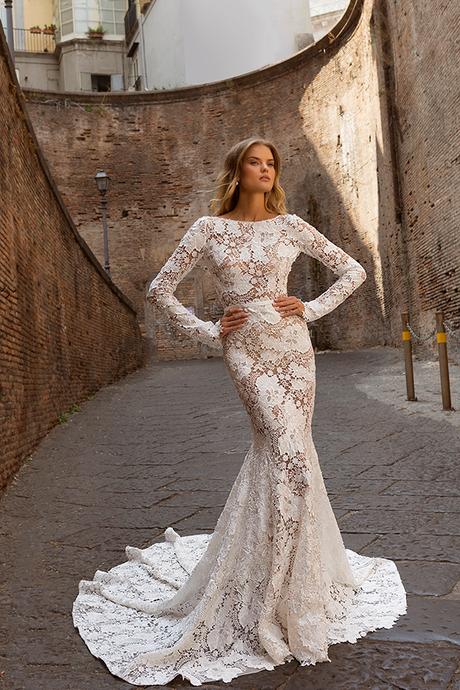 glamorous-wedding-dresses-breathtaking-bridal-look-berta-2020-collection_06