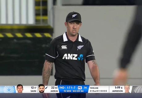 India loses Auckland ODI and Series too ~ Luke Ronchi on field !!