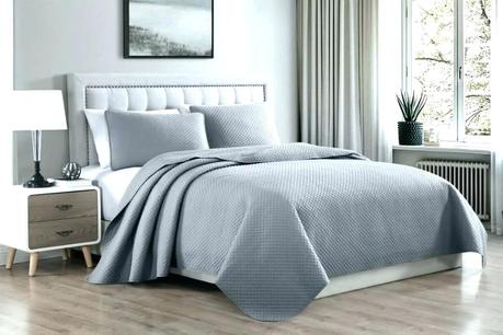 light gray bedspread queen king blue quilt size 3 pieces coverlet