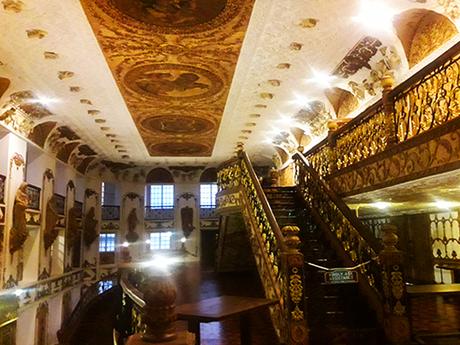 Hotel de Oriente interior