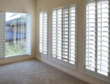 14 Types of Blinds – Find The Right Type For Your Home