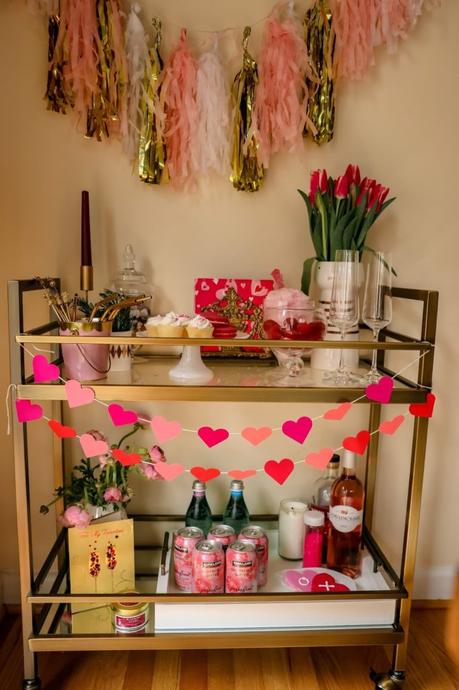 HOW TO SET UP A VALENTINE’S THEMED BAR CART