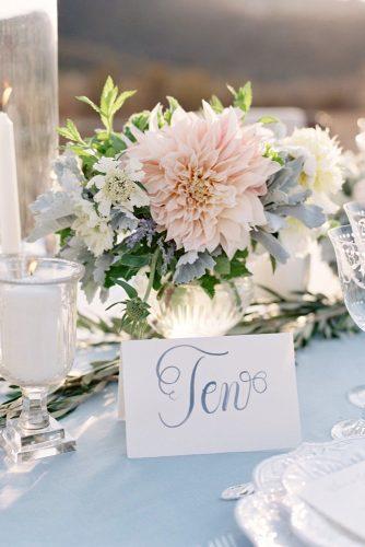 wedding trends 2019 bridal table centerpiece silver vase with blush pink dahlia flower gray leaves leliascarfiotti
