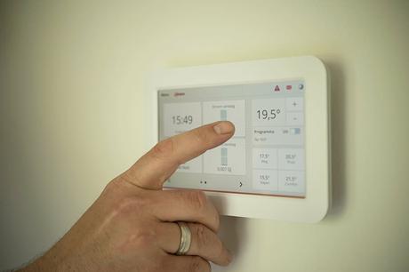 thermostat tablet settings