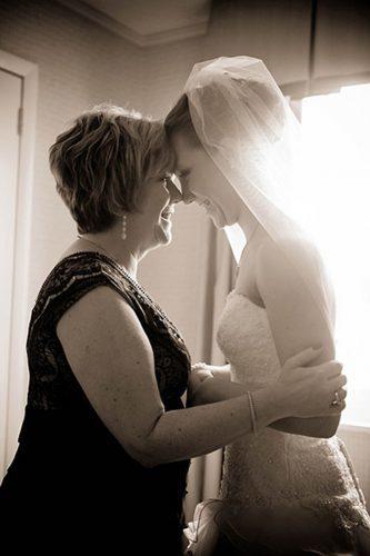pre wedding photos emotions mother with bride dani leigh photography