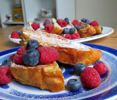 Pain Perdu with Mixed Berries