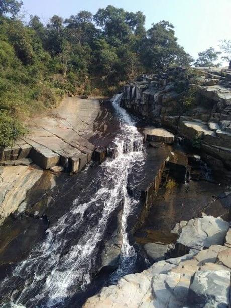 Kanti Falls, Latehar – Places to Visit, How to reach, Things to do, Photos