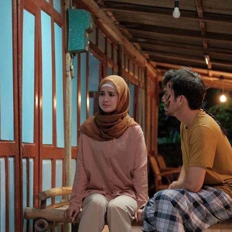 Review: Mekah I'm Coming (2020) - Michelle Ziudith and Rizky Nazar