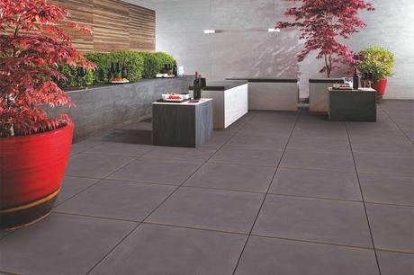 Building a patio with porcelain paving slabs