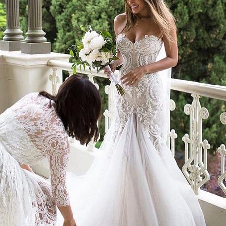 Fabrics make a difference beautiful wedding gowns