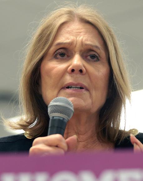 Gloria Steinem (29126367513) (cropped).jpg