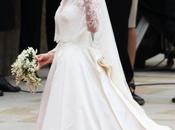 ROYAL ANNIVERSARY Duchess Catherine Cambridge Wedding Style.