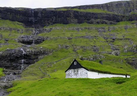 Traditional Faroese farm at Saksun.