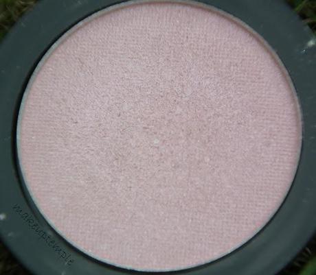 Swatches: Eyes : Eye Shadow: MUA: MUA Eye Shadow No:22 Pearl Swatches