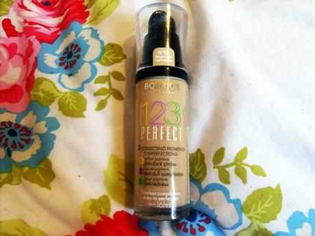 Review: Bourjois 123 Perfect Foundation
