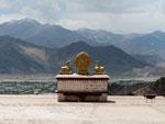 Commonly  seen in Tibet, a Dharma chakra (Wheel of Life) with pair of deer