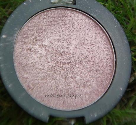 Swatches: Eyes: Eye Shadow: MUA: MUA Eye Shadow No:24 Pearl Swatches