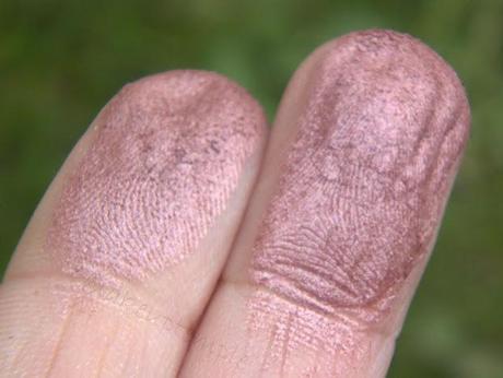 Swatches: Eyes: Eye Shadow: MUA: MUA Eye Shadow No:24 Pearl Swatches