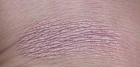 Swatches: Eyes: Eye Shadow: MUA: MUA Eye Shadow No:24 Pearl Swatches