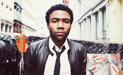 Childish Gambino - Tell Me (Feat.Heems)