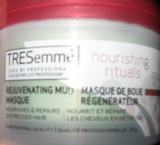 Review - Tresemme Rejuvenating Mud Masque