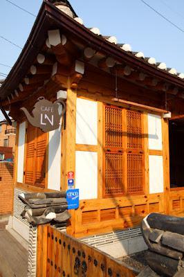 Photo Stop: Bukchon Hanok Village