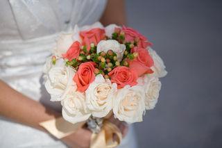 BUNCHES OF BOUQUETS
